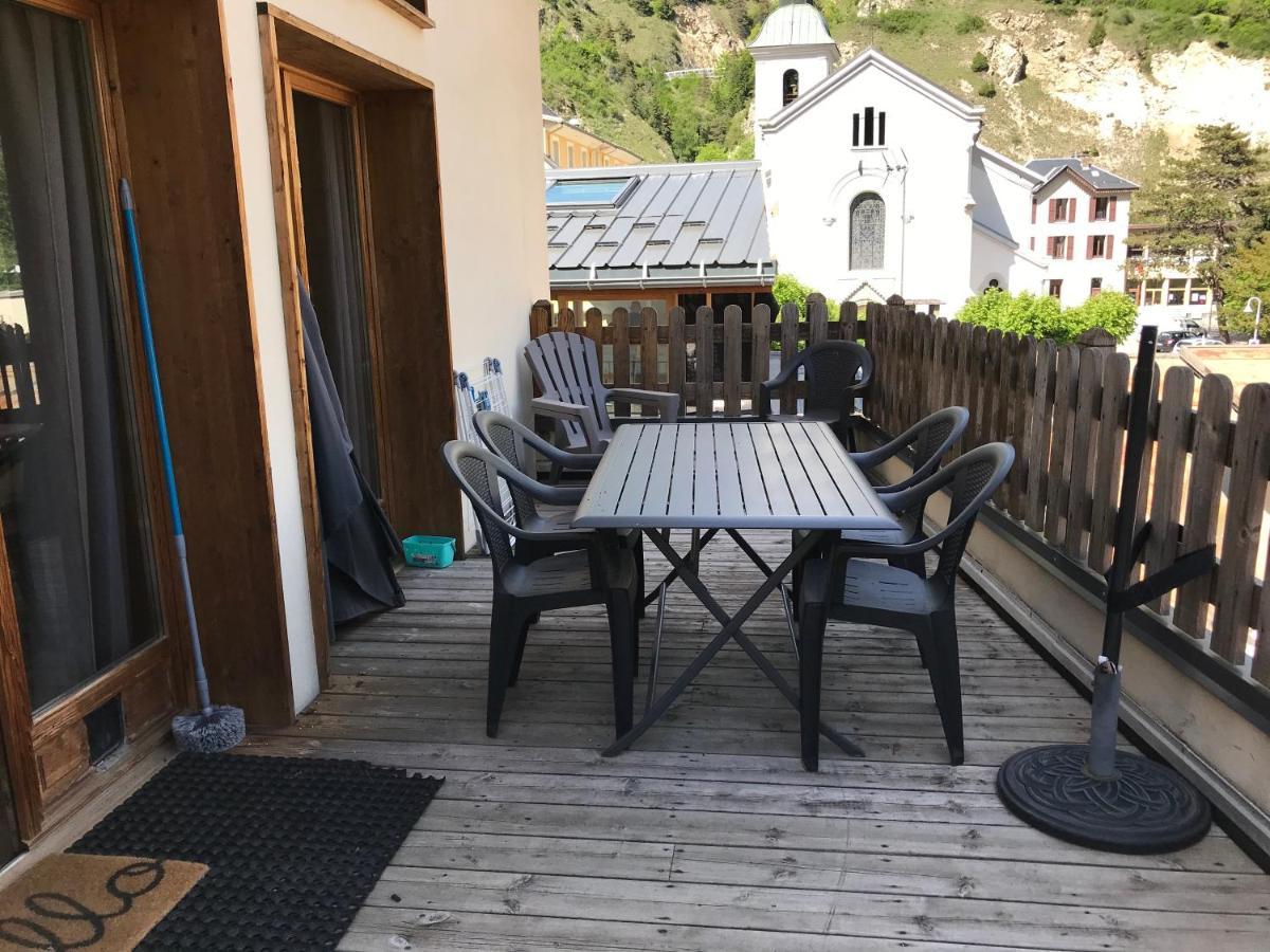 Ski Lodge Brides-les-Bains Esterno foto